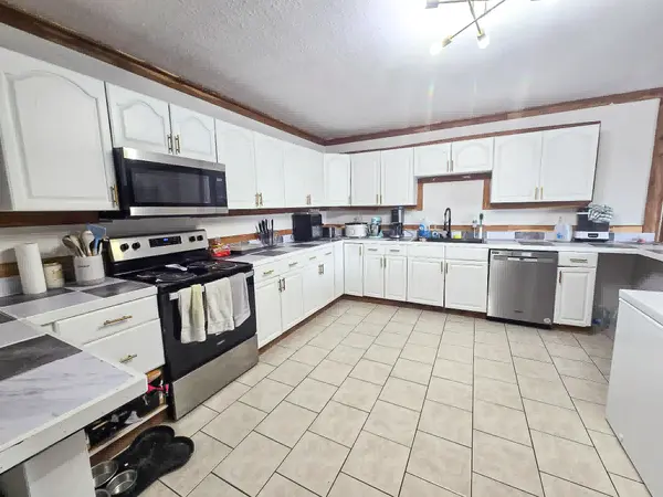 5020 Us Highway 160, West Plains, MO 65775