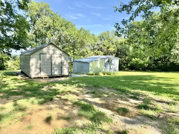 1405 S 951 RD, El Dorado Springs, MO 64744