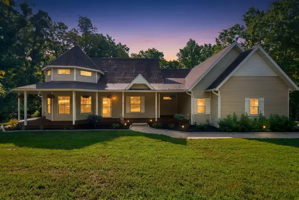326 Wilderness RD, Rogersville, MO 65742