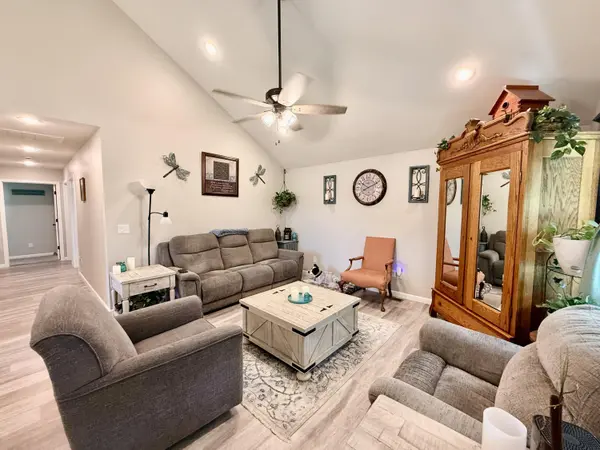 603 S High ST, Mountain Grove, MO 65711