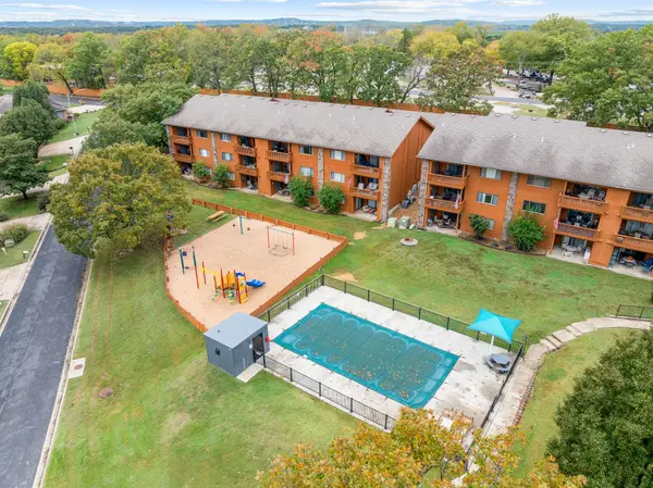 193 Avondale DR #10, Branson, MO 65616
