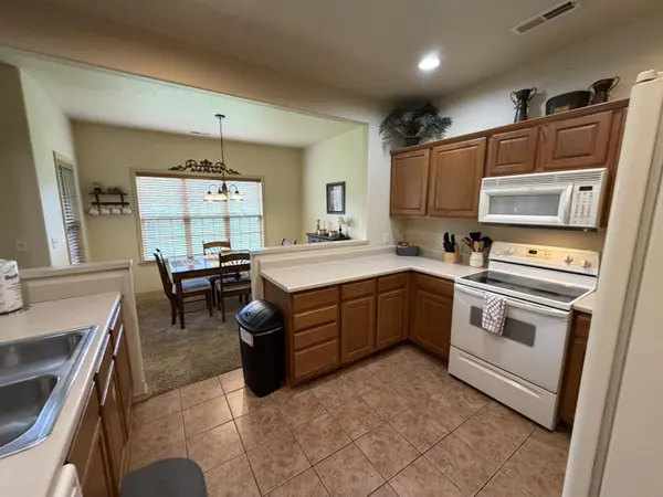1241 Golf DR #1, Branson West, MO 65737