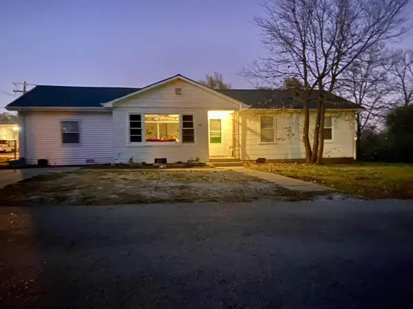 220 Wells ST, Greenfield, MO 65661