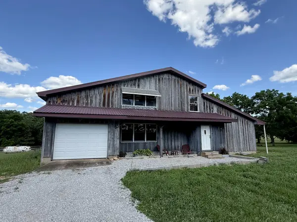 9452 Lynch DR, Bucyrus, MO 65444