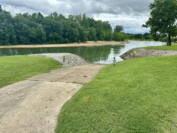 000 Lot 10 Vincent ST, Doniphan, MO 63935