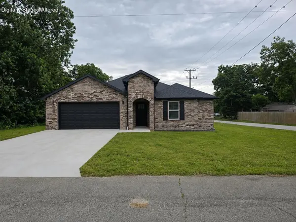 512 S Fiske ST, Marionville, MO 65705