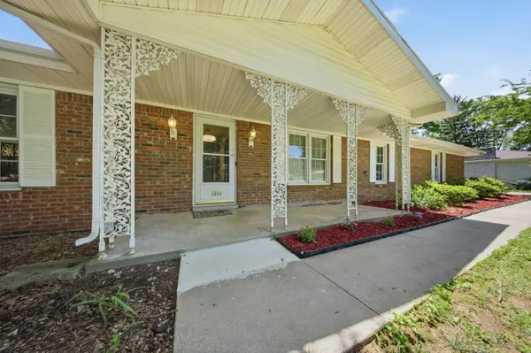 1666 E Richmond ST, Springfield, MO 65804