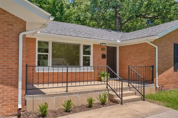 1309 E Bennett ST, Springfield, MO 65804