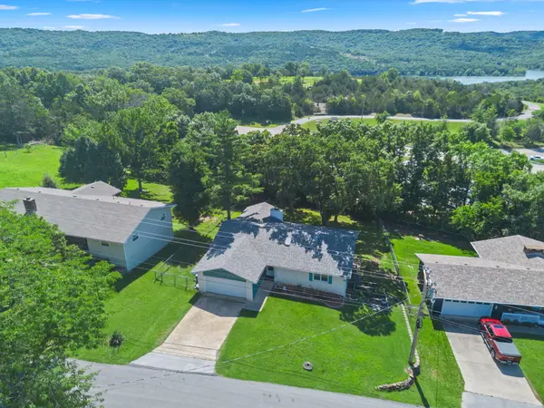 26 Trail Ridge DR, Kimberling City, MO 65686