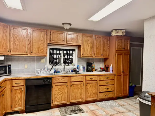 119 N Main ST, Greenfield, MO 65661