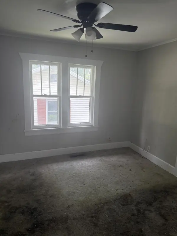 917 W Chicago ST, Springfield, MO 65803