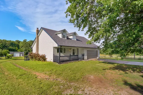 532 Charles RD, Billings, MO 65610