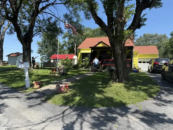 1215 N Marshall ST, Rogersville, MO 65742