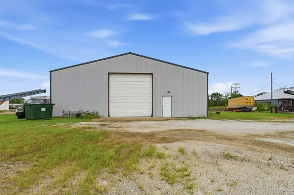13200 S Hwy 39, Stockton, MO 65785