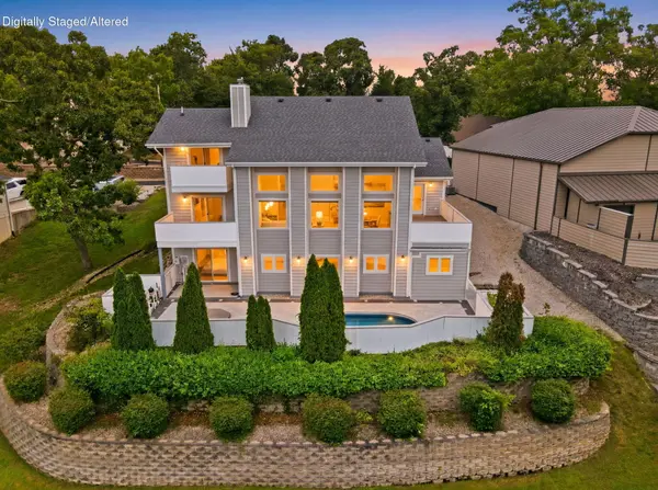 1952 Pointe Royale DR, Branson, MO 65616