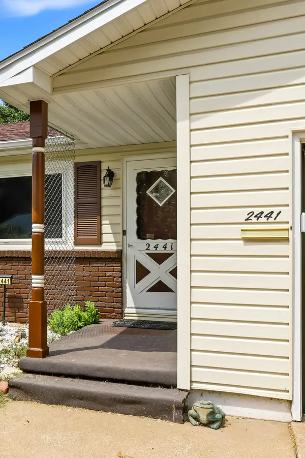 2441 S Westwood AVE, Springfield, MO 65807
