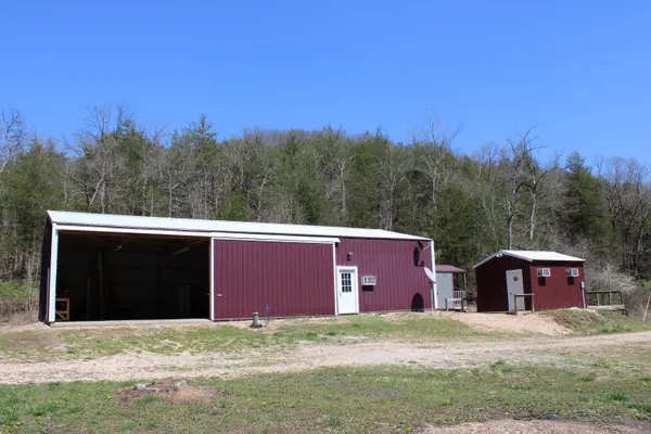 2240 Mease DR, Reeds Spring, MO 65737