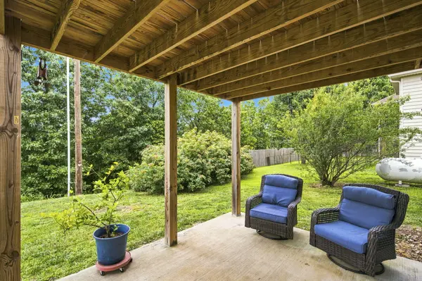 58 Fellowship Lane, Blue Eye, MO 65611