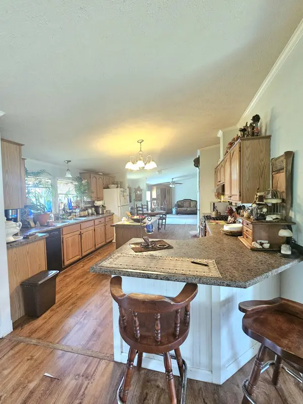 16868 Cedar RD, Phillipsburg, MO 65722