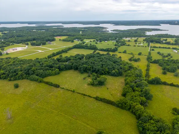 11 State Highway 32, Stockton, MO 65785