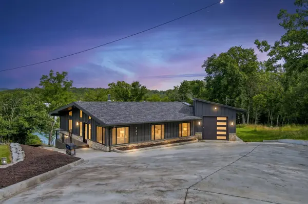 141 North Caps Cove Lane, Branson, MO 65616