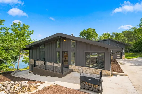 141 North Caps Cove Lane, Branson, MO 65616