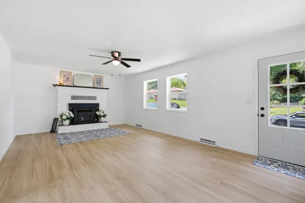 303 W Jennifer ST, Mansfield, MO 65704