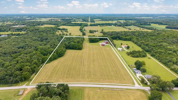 3235 S Farm Road 227, Rogersville, MO 65742