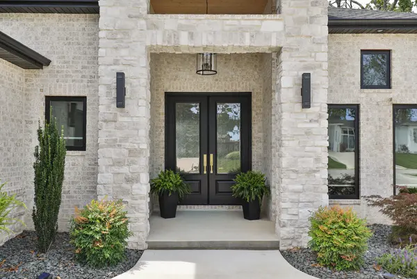 874 E Kenmare CT, Nixa, MO 65714