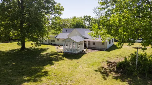 000 Canyon Road RD, Ozark, MO 65721