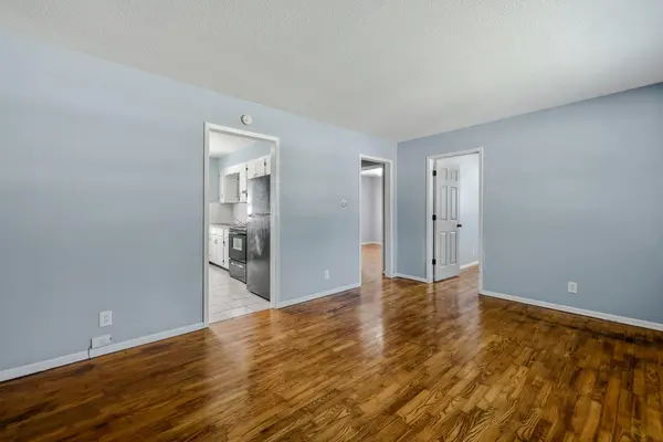 1262 S Estate AVE, Springfield, MO 65804