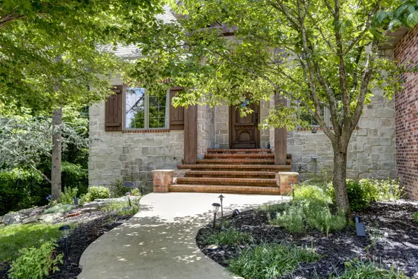 6116 S Danforth AVE, Springfield, MO 65804