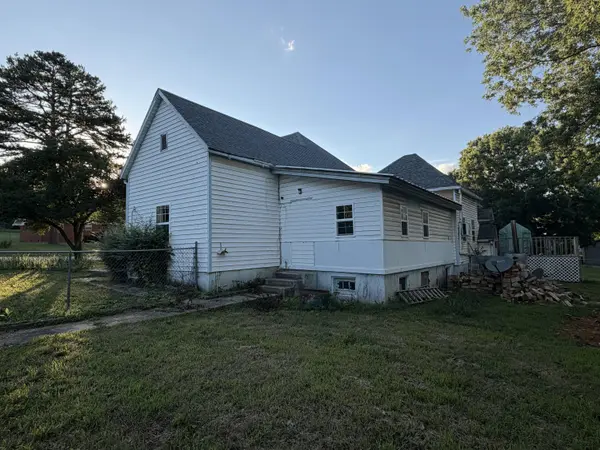 207 Broadway ST, Alton, MO 65606