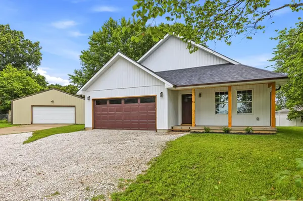261 Renee AVE, Sparta, MO 65753