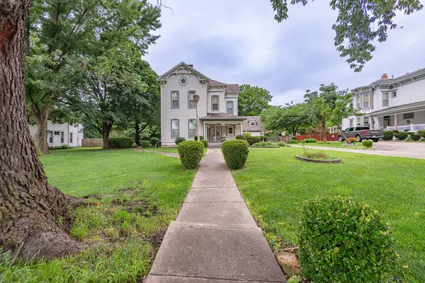 625 South AVE, Springfield, MO 65806