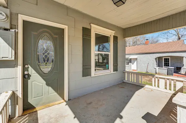 1511 N Lyon AVE, Springfield, MO 65803