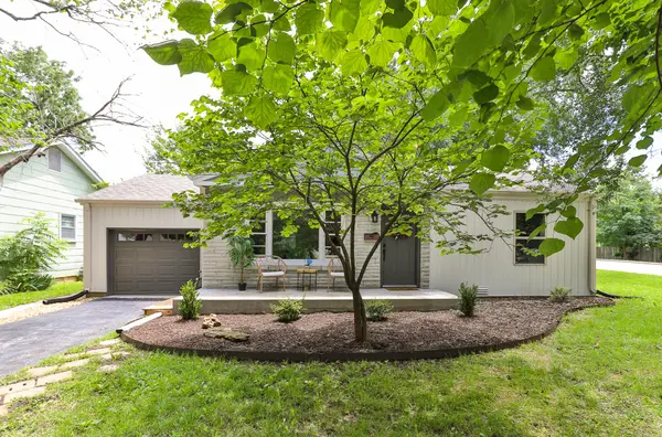 1520 S Pickwick AVE, Springfield, MO 65804