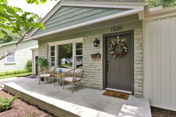 1520 S Pickwick AVE, Springfield, MO 65804