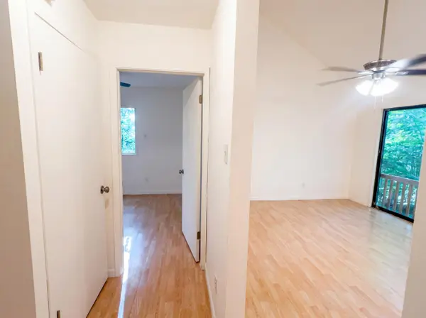 120 Jade RD, Rocky Mount, MO 65072