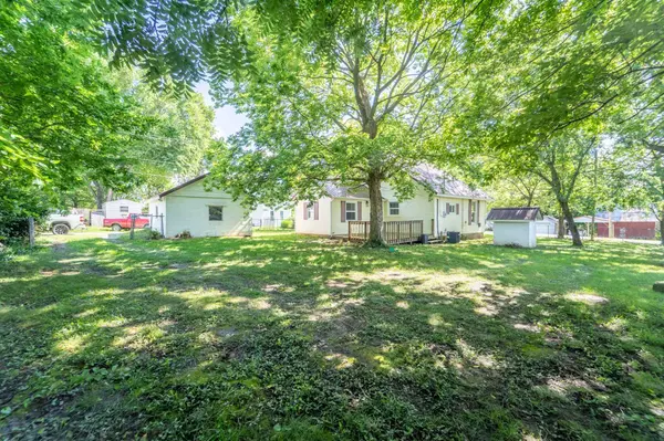 201 S Main ST, Pleasant Hope, MO 65725