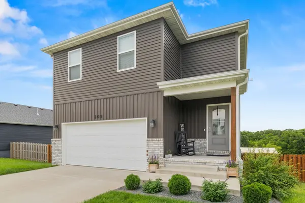 205 Great Plains ST, Nixa, MO 65714