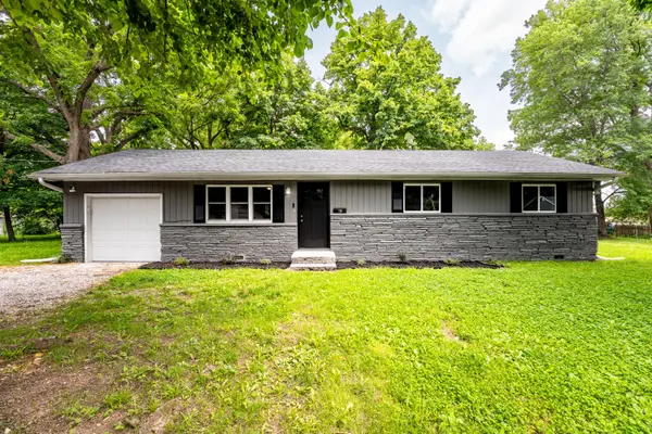 715 E Springfield ST, Aurora, MO 65605
