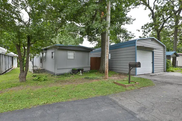 3292 Lakeview DR, Flemington, MO 65650