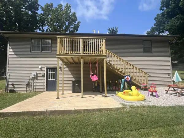 1907 Stein AVE, West Plains, MO 65775