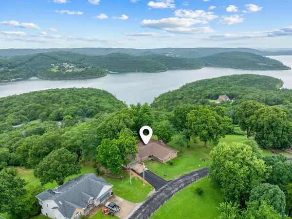 433 Wood Ridge Drive, Blue Eye, MO 65611