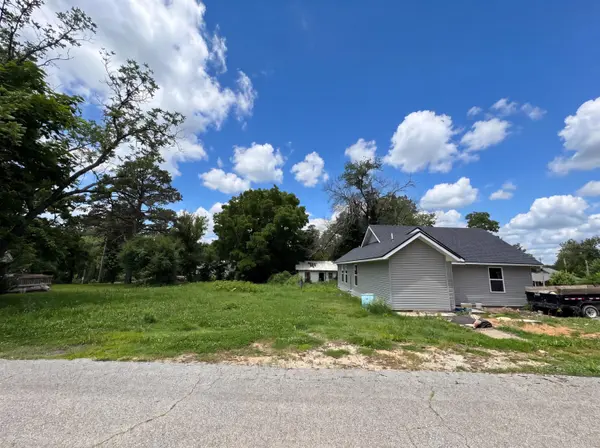 28215 Hickory ST, Seligman, MO 65745