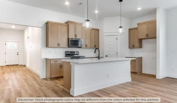 1655 S Avery CT, Republic, MO 65738