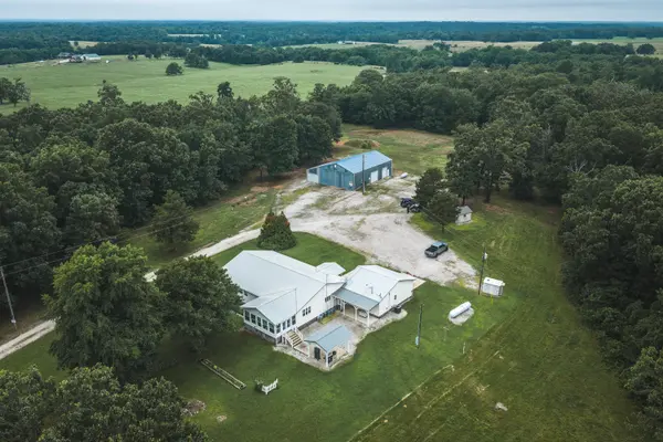 1569 Spider K RD, Anderson, MO 64831
