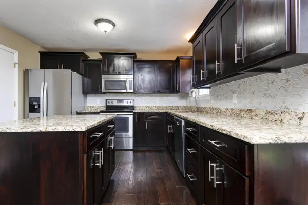 3064 W Westchester PL, Springfield, MO 65810