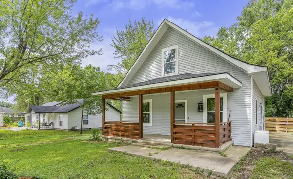 1825 N Burton AVE, Springfield, MO 65803